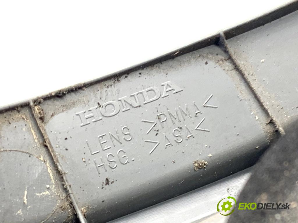 HONDA CIVIC IX sedan 2015 104 kW 1.8 (FB2) 1799 Svetlo pravy zad