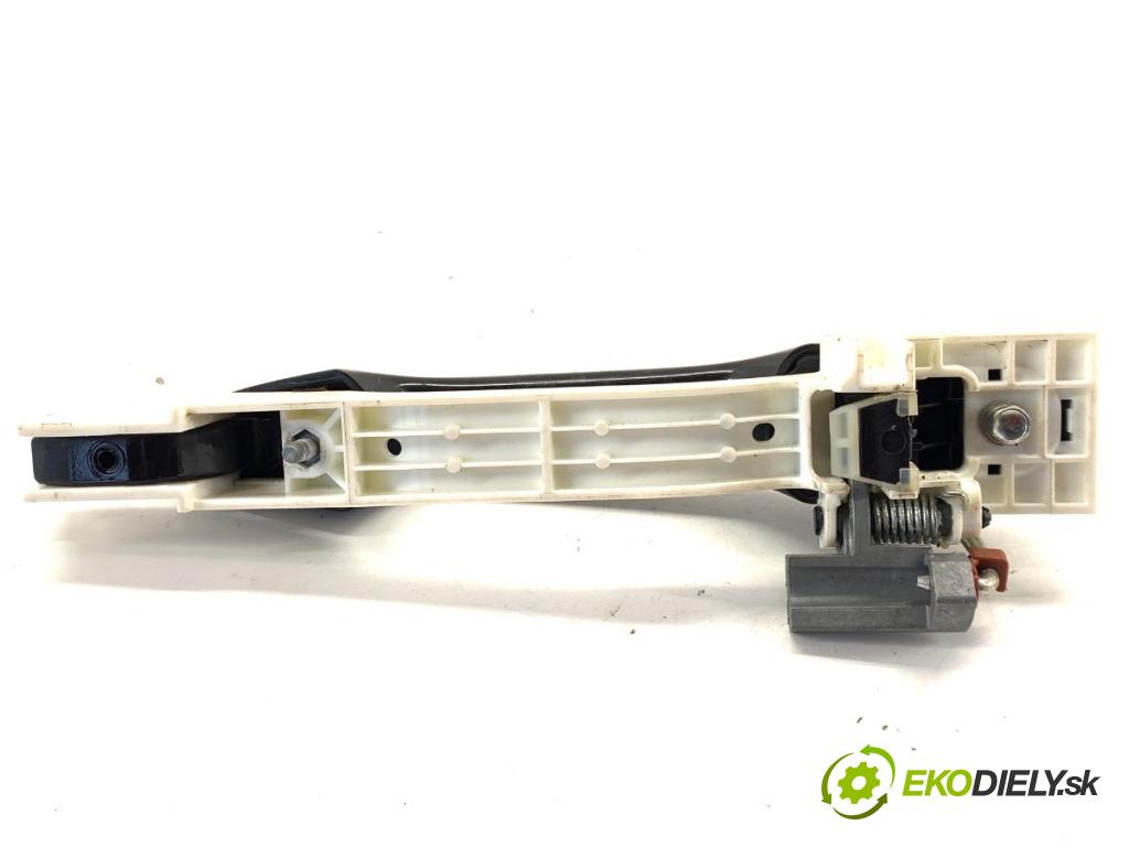 HONDA CIVIC IX sedan 2015 104 kW 1.8 (FB2) 1799 klika vnejší levý zadní část