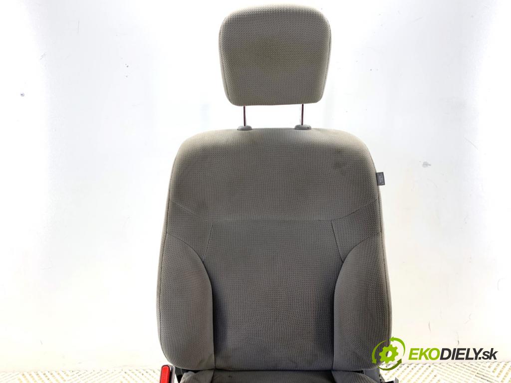 HONDA CIVIC IX sedan 2015 104 kW 1.8 (FB2) 1799 sedadlo levý přední část