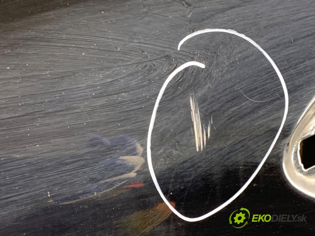 HONDA CIVIC IX sedan 2015 104 kW 1.8 (FB2) 1799 dveře levý přední část