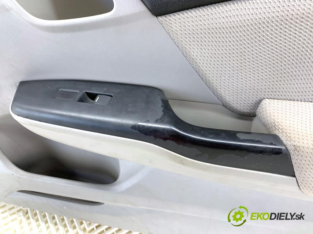 HONDA CIVIC IX sedan 2015 104 kW 1.8 (FB2) 1799 ča dveře pravý přední část
