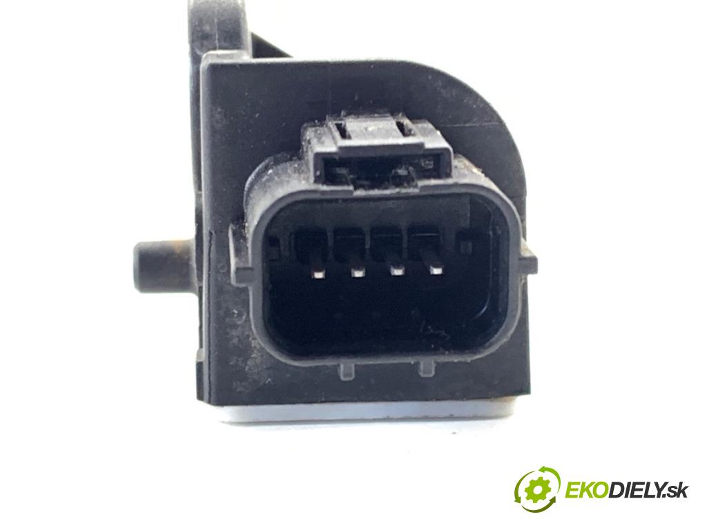 HONDA CIVIC IX sedan 2015 104 kW 1.8 (FB2) 1799 Snímač nárazu 77930-TR0-B211-M1 (Snímač nárazu)