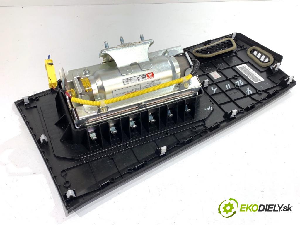 HONDA CIVIC IX sedan 2015 104 kW 1.8 (FB2) 1799 AirBag spolujezdce  (Airbag)