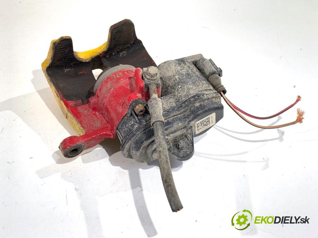 AUDI Q8 SUV 2018 210 kW 50 TDI Mild Hybrid quattro 2967 brzdič třmen levý zadní část 4M0405BS