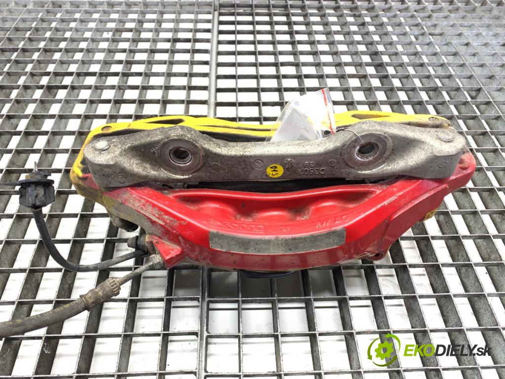 AUDI Q8 SUV 2018 210 kW 50 TDI Mild Hybrid quattro 2967 Brzdič strmeň ľavy predný 4M0615105FM