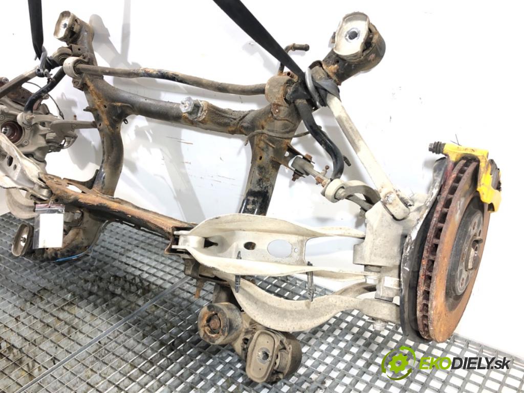 AUDI Q8 SUV 2018 210 kW 50 TDI Mild Hybrid quattro 2967 Výstuha zad 4M0500025