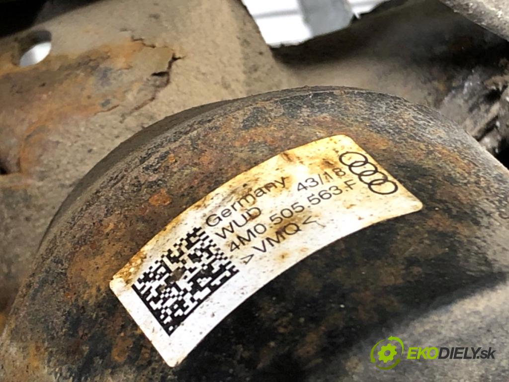 AUDI Q8 SUV 2018 210 kW 50 TDI Mild Hybrid quattro 2967 Výstuha zad 4M0500025