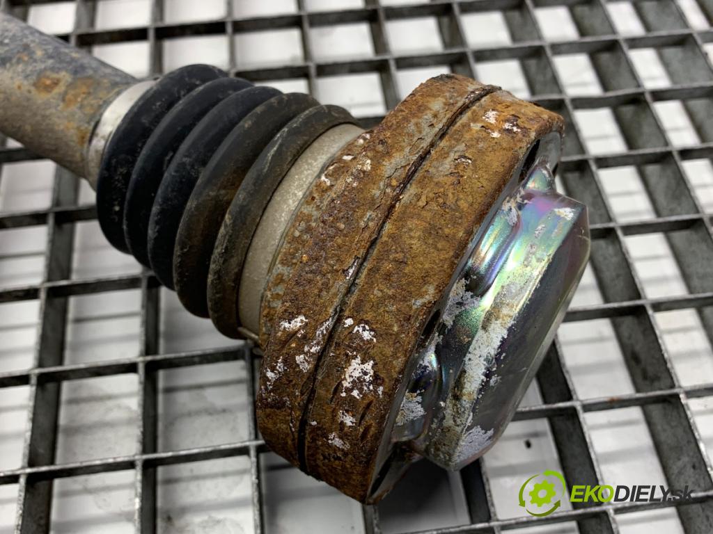 AUDI Q8 SUV 2018 210 kW 50 TDI Mild Hybrid quattro 2967 Poloos ľavy zad 4M0501203D