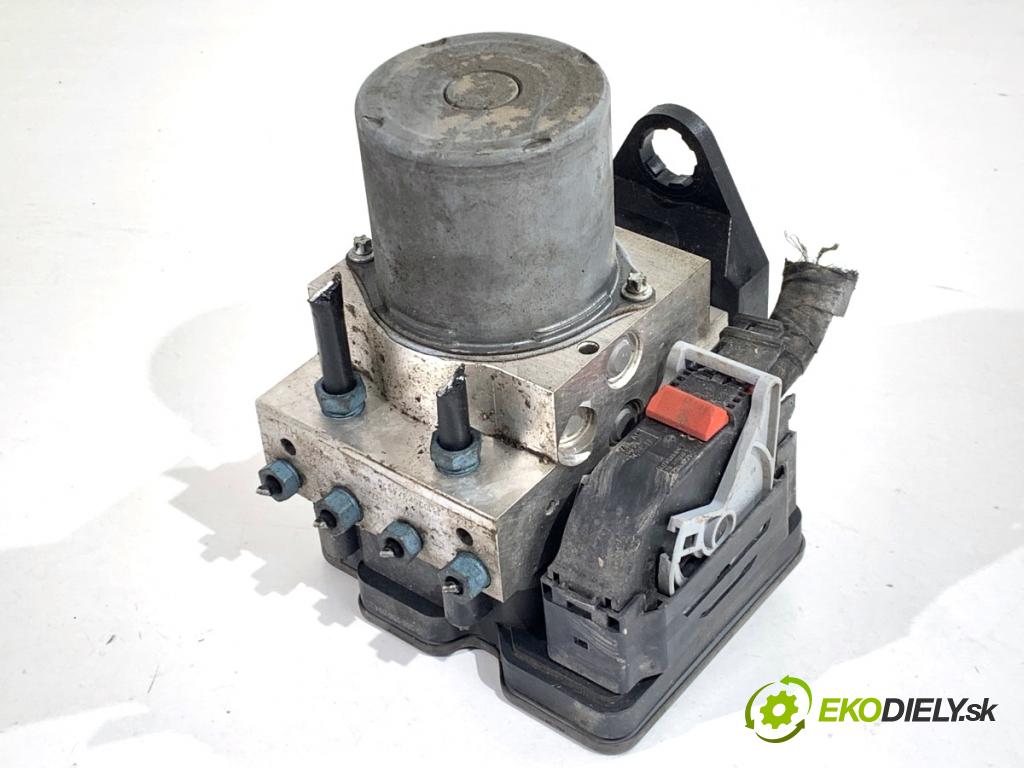 AUDI Q8 SUV 2018 210 kW 50 TDI Mild Hybrid quattro 2967 pumpa ABS 4M6614517AD 4M6907379N (Pumpa ABS)