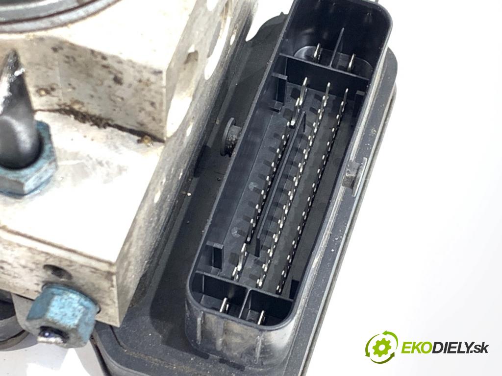 AUDI Q8 SUV 2018 210 kW 50 TDI Mild Hybrid quattro 2967 pumpa ABS 4M6614517AD 4M6907379N (Pumpa ABS)