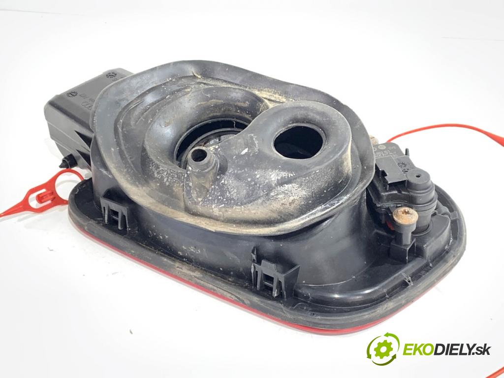 AUDI Q8 SUV 2018 210 kW 50 TDI Mild Hybrid quattro 2967 Dvierka nádrže paliva  (Kľučka dverí ostatné)