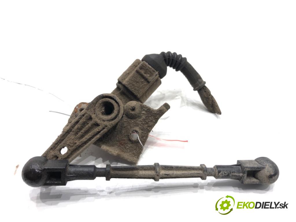 AUDI Q8 SUV 2018 210 kW 50 TDI Mild Hybrid quattro 2967 snímač ÚROVEŇ: XENON zadní část levý 4M0907503