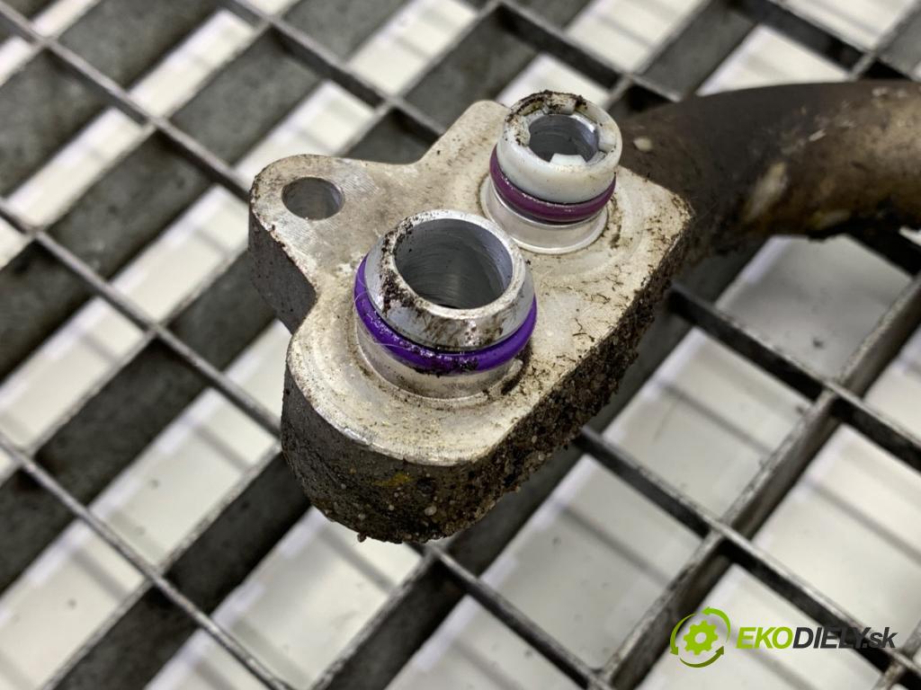 AUDI Q8 SUV 2018 210 kW 50 TDI Mild Hybrid quattro 2967 rúrka klimatizace 4M0816738M (Trubka klimatizace)