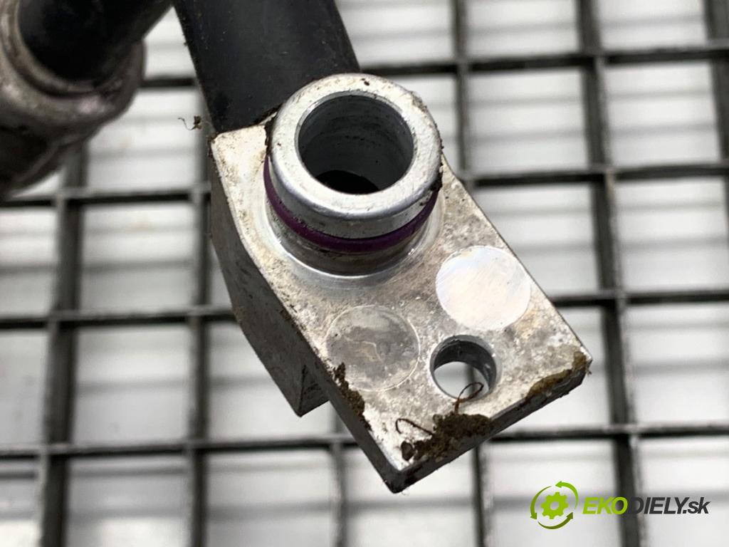 AUDI Q8 SUV 2018 210 kW 50 TDI Mild Hybrid quattro 2967 rúrka klimatizace 4M1816740N (Trubka klimatizace)