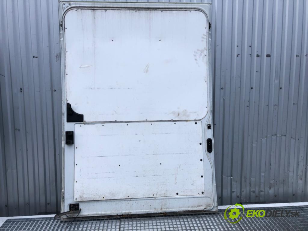 CITROEN JUMPER II Platforma / podwozie 2018 96 kW 2.0 BlueHDi 130 1997 Dvere pravy zad posuvné