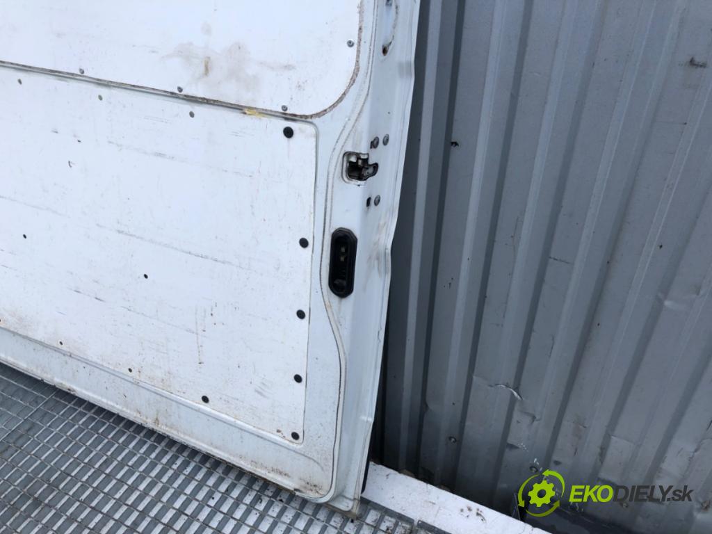CITROEN JUMPER II Platforma / podwozie 2018 96 kW 2.0 BlueHDi 130 1997 Dvere pravy zad posuvné