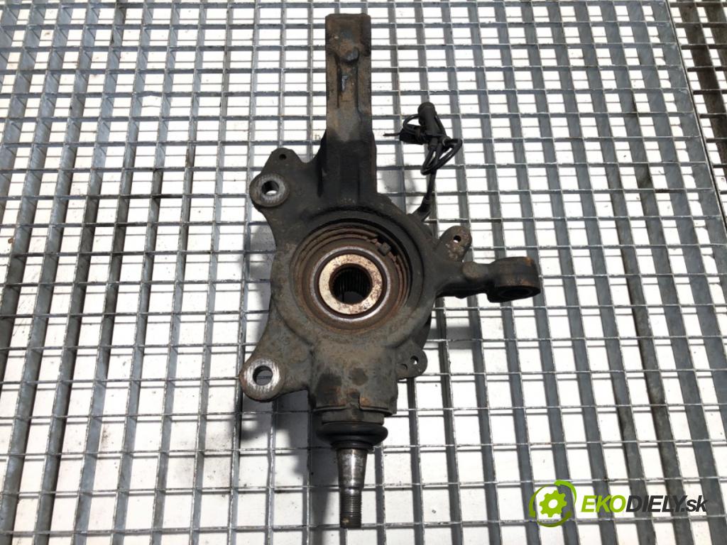 RENAULT MASTER III Autobus 2015 120 kW 2.3 dCi 165 FWD (JV0P, JV0U) 2298 náboj pravý přední část 