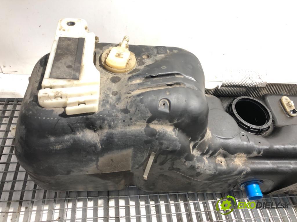 RENAULT MASTER III Autobus 2015 120 kW 2.3 dCi 165 FWD (JV0P, JV0U) 2298 Nádržka paliva 8200947534 (Palivová nádrž)