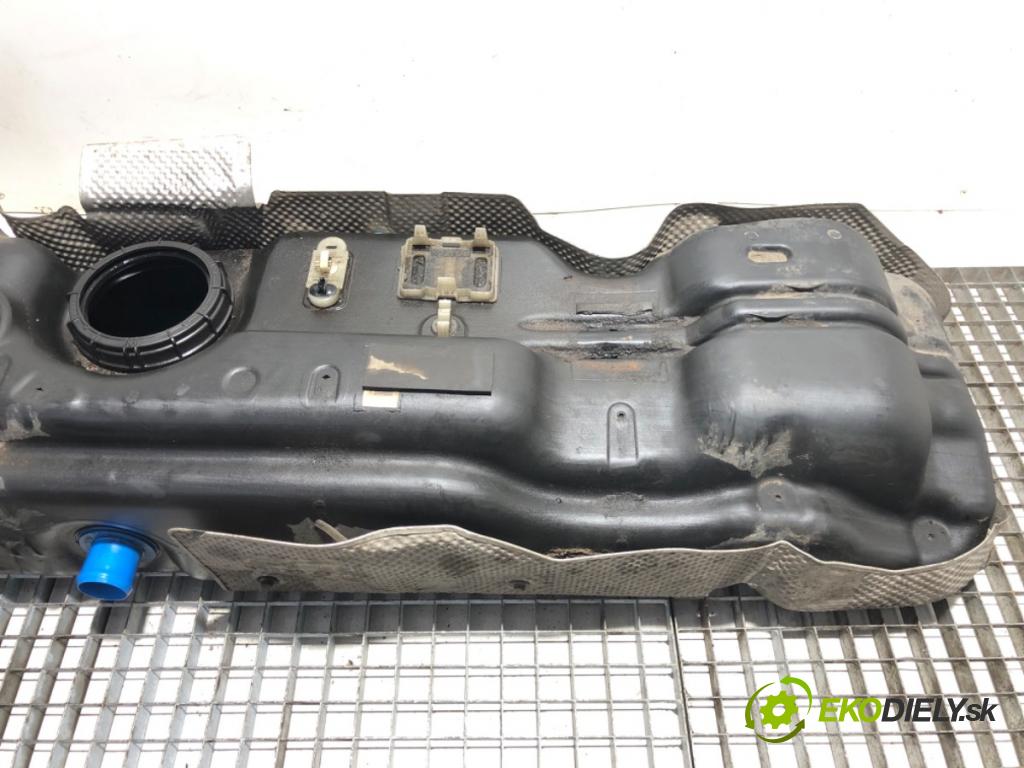 RENAULT MASTER III Autobus 2015 120 kW 2.3 dCi 165 FWD (JV0P, JV0U) 2298 Nádržka paliva 8200947534 (Palivová nádrž)