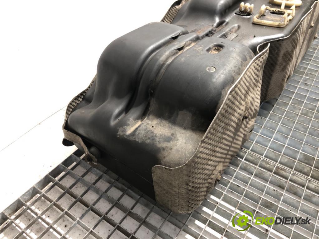 RENAULT MASTER III Autobus 2015 120 kW 2.3 dCi 165 FWD (JV0P, JV0U) 2298 Nádržka paliva 8200947534 (Palivová nádrž)