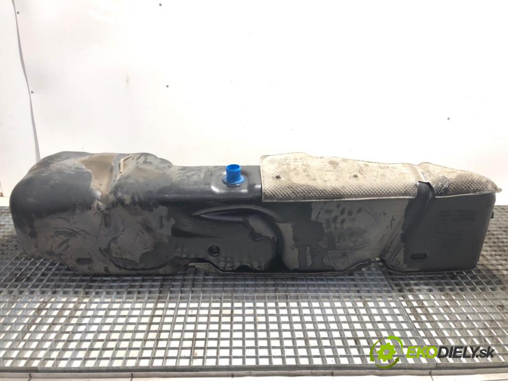 RENAULT MASTER III Autobus 2015 120 kW 2.3 dCi 165 FWD (JV0P, JV0U) 2298 Nádržka paliva 8200947534 (Palivová nádrž)