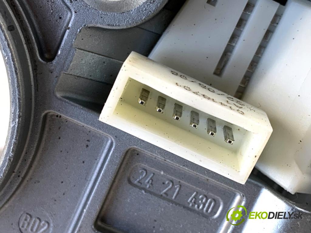 OPEL ZAFIRA B nadwozie wielkoprzestrzenne (MPV) 2006 103 kW 1.8 LPG (M75) 1796 spinačka 2421430 (Spínacia skrinka)