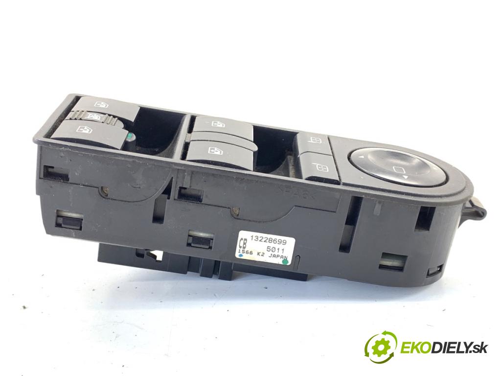 OPEL ZAFIRA B nadwozie wielkoprzestrzenne (MPV) 2006 103 kW 1.8 LPG (M75) 1796 Prepínač okien 13228699 (Prepínacie páčky pod volantom)