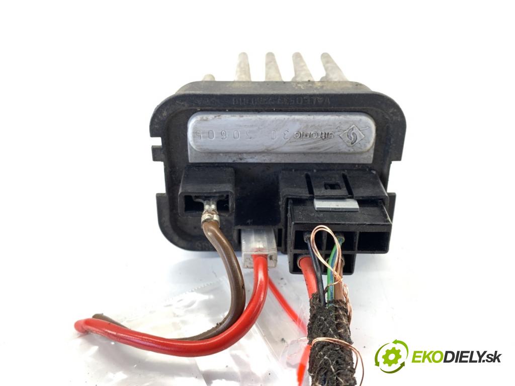 OPEL ZAFIRA B nadwozie wielkoprzestrzenne (MPV) 2006 103 kW 1.8 LPG (M75) 1796 Odpor, rezistor kúrenia vzduchu 52488536 (Odpor (rezistor) kúrenia)