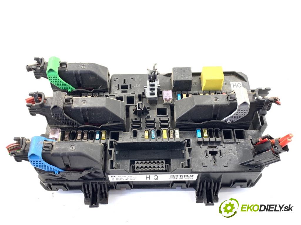 OPEL ZAFIRA B nadwozie wielkoprzestrzenne (MPV) 2006 103 kW 1.8 LPG (M75) 1796 Modul BSI 13220831 (Poistková skrinka)