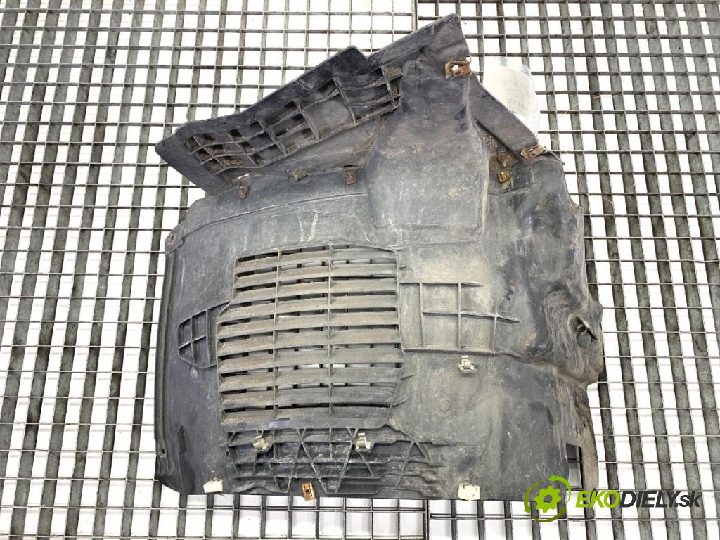 AUDI A7 4G liftback 2015 412 kW RS7 quattro 3993 podblatník levý přední část 4G8853887D