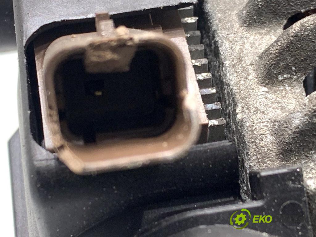 OPEL CORSA F liftback 2023 74 kW 1.2 (68) 1199 Alternátor 9835688980 (Alternátor)