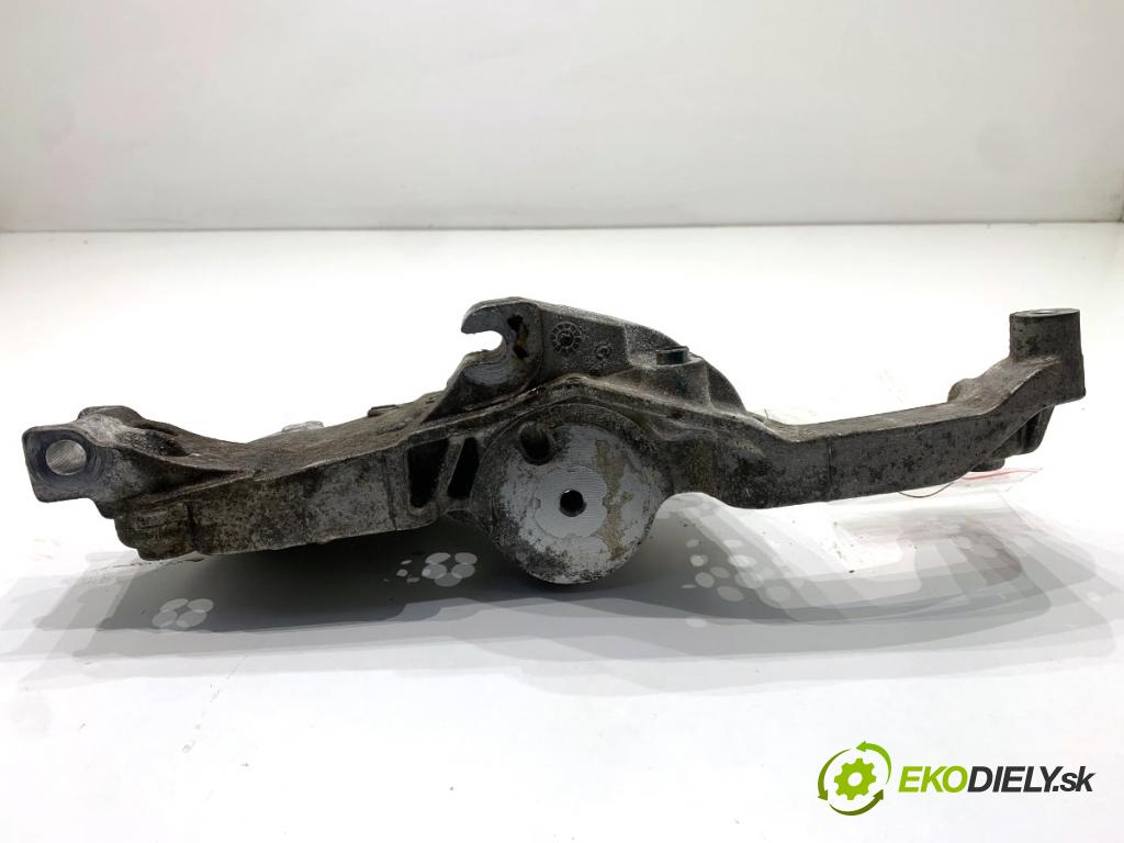 OPEL CORSA F liftback 2023 74 kW 1.2 (68) 1199 Držiak uchytenia alternátora 9809714680