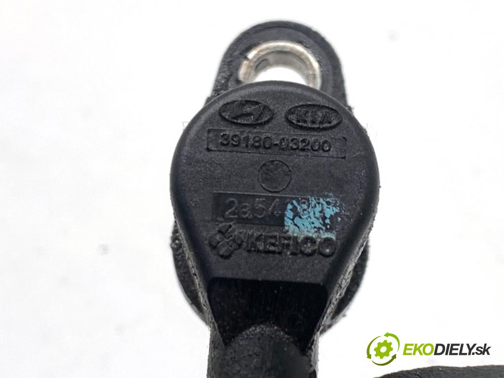 HYUNDAI i20 II liftback 2015 74 kW 1.4 1368 Snímač pozície hriadeľa kľukového 39180-03200 (Snímač polohy kľukového hriadeľa)
