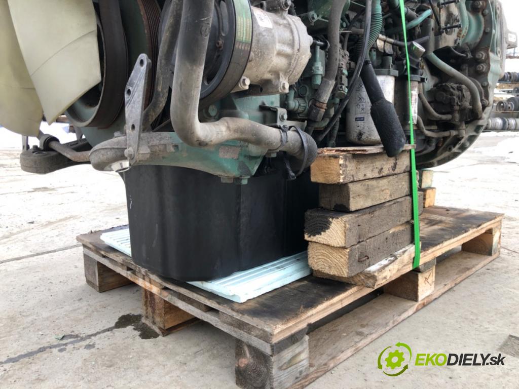 VOLVO FH II Platforma / podwozie 2015 368 kW 500 368 kW [500 KM] olej napędowy 2017 - 2022 12777 motor KOMPLETNÍ: D13K500 EURO 6