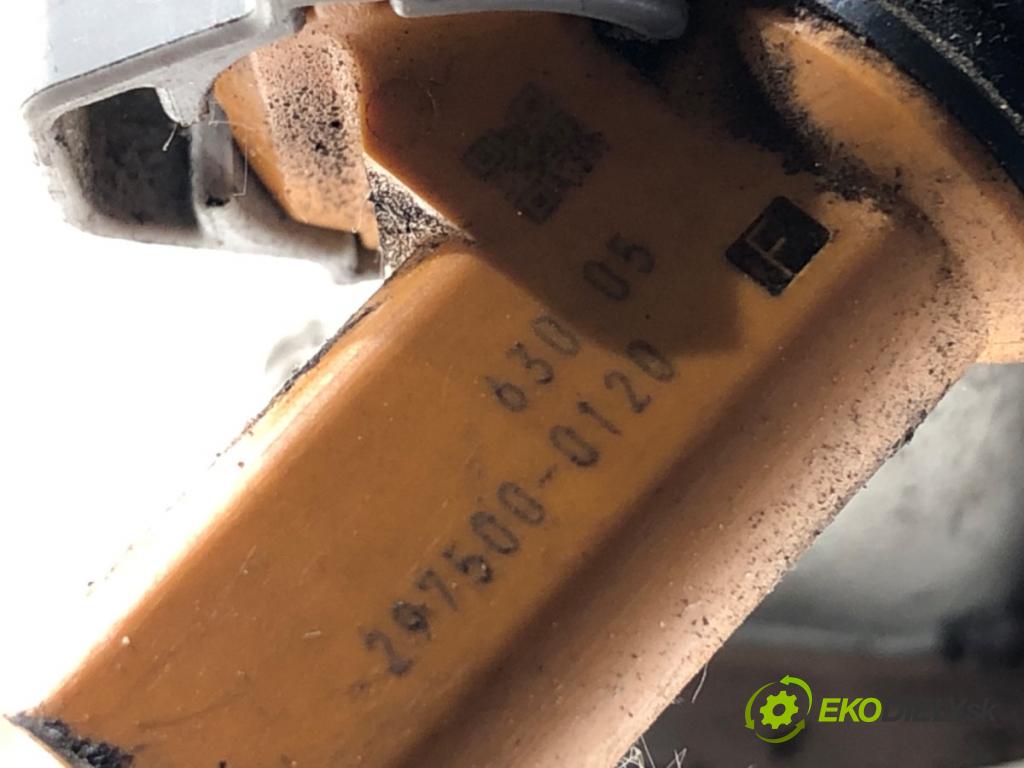 SUZUKI SWIFT III liftback 2007 68 kW 1.3 (RS 413) 1328 Lišta vstrekovacia 297500-0120 (Vstrekovacia lišta)