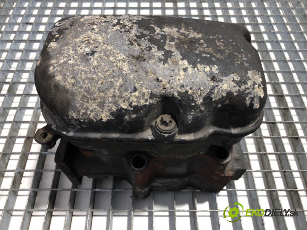 SCANIA P,G,R,T - series Ciągnik siodłowy 2008 279 kW R 380 279 kW [380 KM] olej napędowy 2004 - 2022 10600 Hlava valcov 1804716 (Hlava valcov)