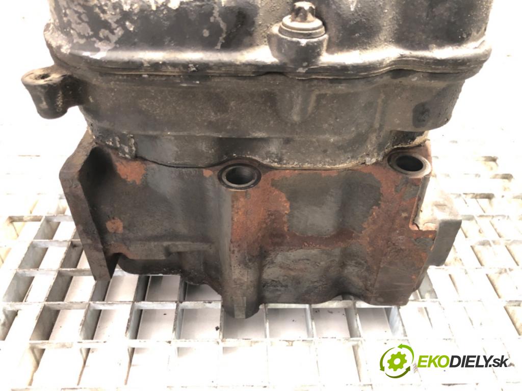 SCANIA P,G,R,T - series Ciągnik siodłowy 2008 279 kW R 380 279 kW [380 KM] olej napędowy 2004 - 2022 10600 Hlava valcov 1804716 (Hlava valcov)