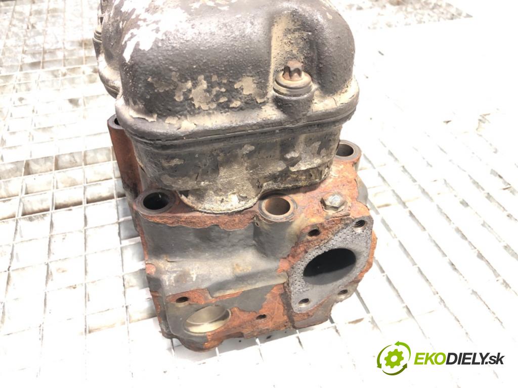 SCANIA P,G,R,T - series Ciągnik siodłowy 2008 279 kW R 380 279 kW [380 KM] olej napędowy 2004 - 2022 10600 Hlava valcov 1804716 (Hlava valcov)