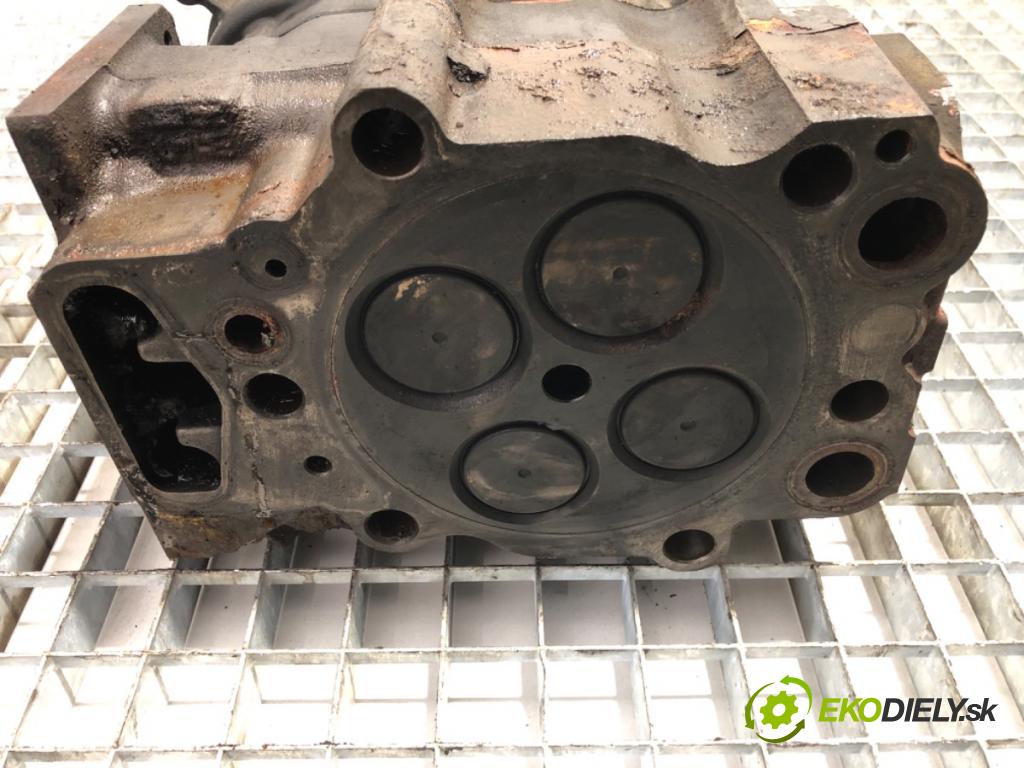 SCANIA P,G,R,T - series Ciągnik siodłowy 2008 279 kW R 380 279 kW [380 KM] olej napędowy 2004 - 2022 10600 Hlava valcov 1804716 (Hlava valcov)