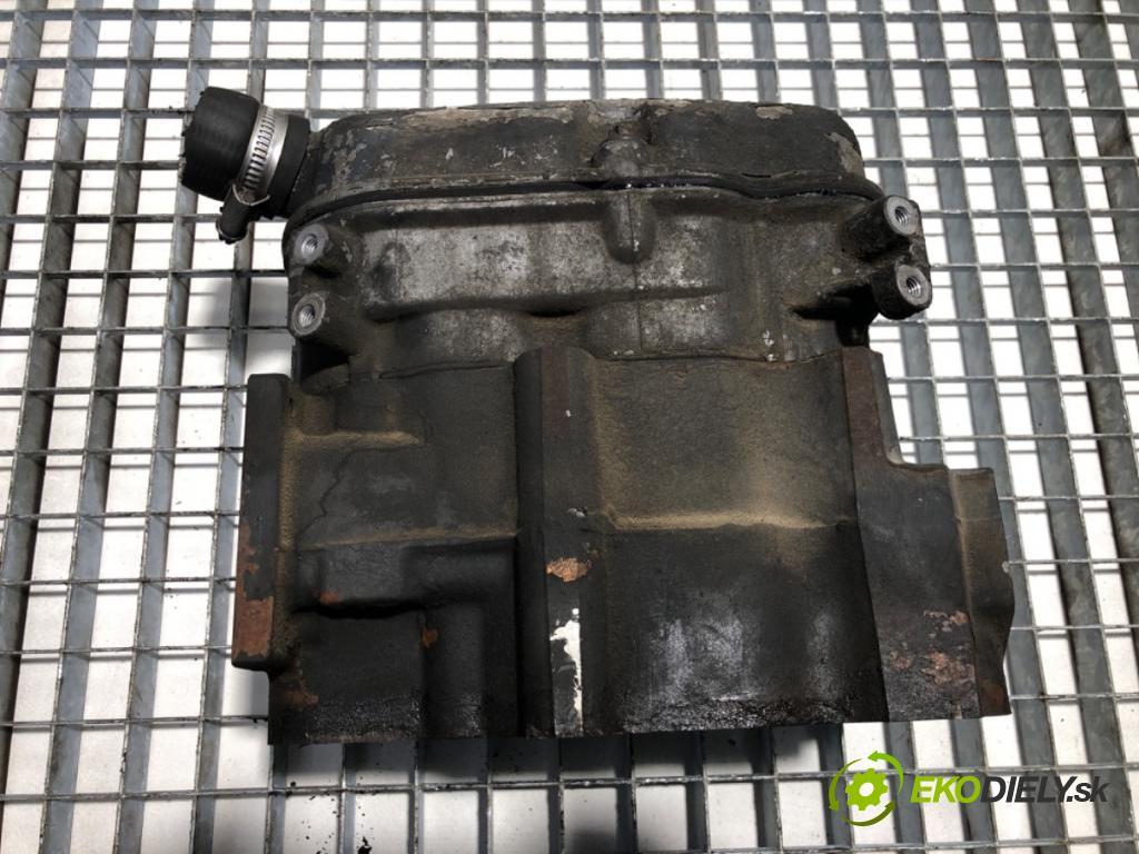 SCANIA P,G,R,T - series Ciągnik siodłowy 2008 279 kW R 380 279 kW [380 KM] olej napędowy 2004 - 2022 10600 Hlava valcov 1804716 (Hlava valcov)