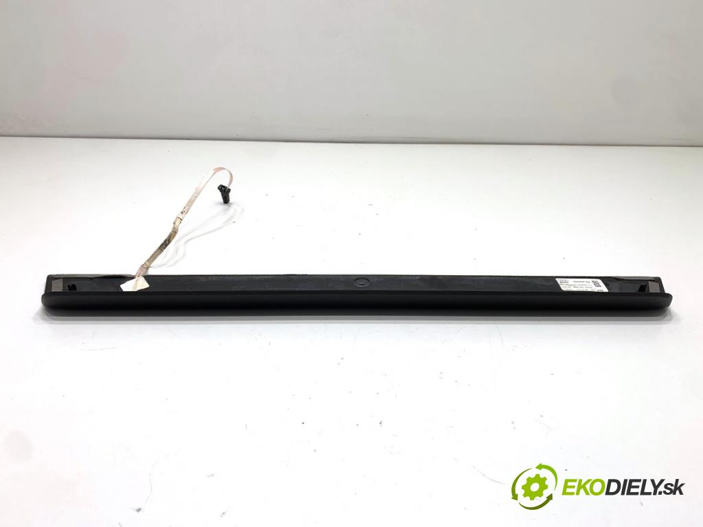 AUDI Q8 SUV 2018 210 kW 50 TDI Mild Hybrid quattro 2967 lišta prahová pravý 4M8947405A