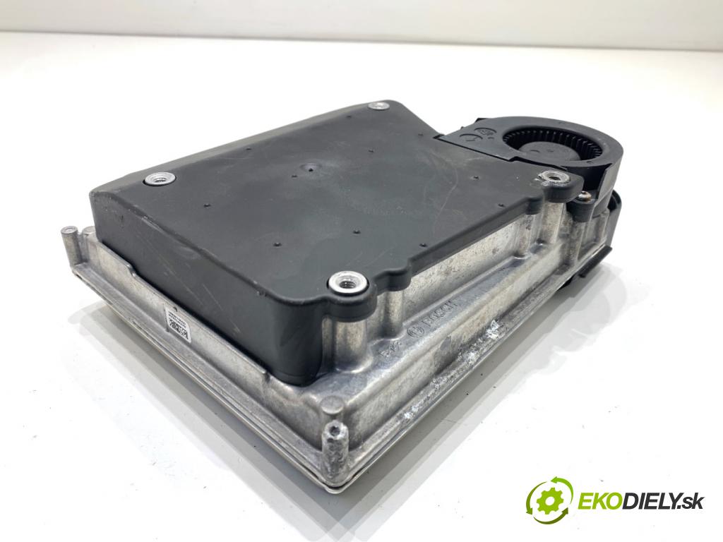 AUDI Q8 SUV 2018 210 kW 50 TDI Mild Hybrid quattro 2967 měnič NAPĚTÍ: 4M0959663C