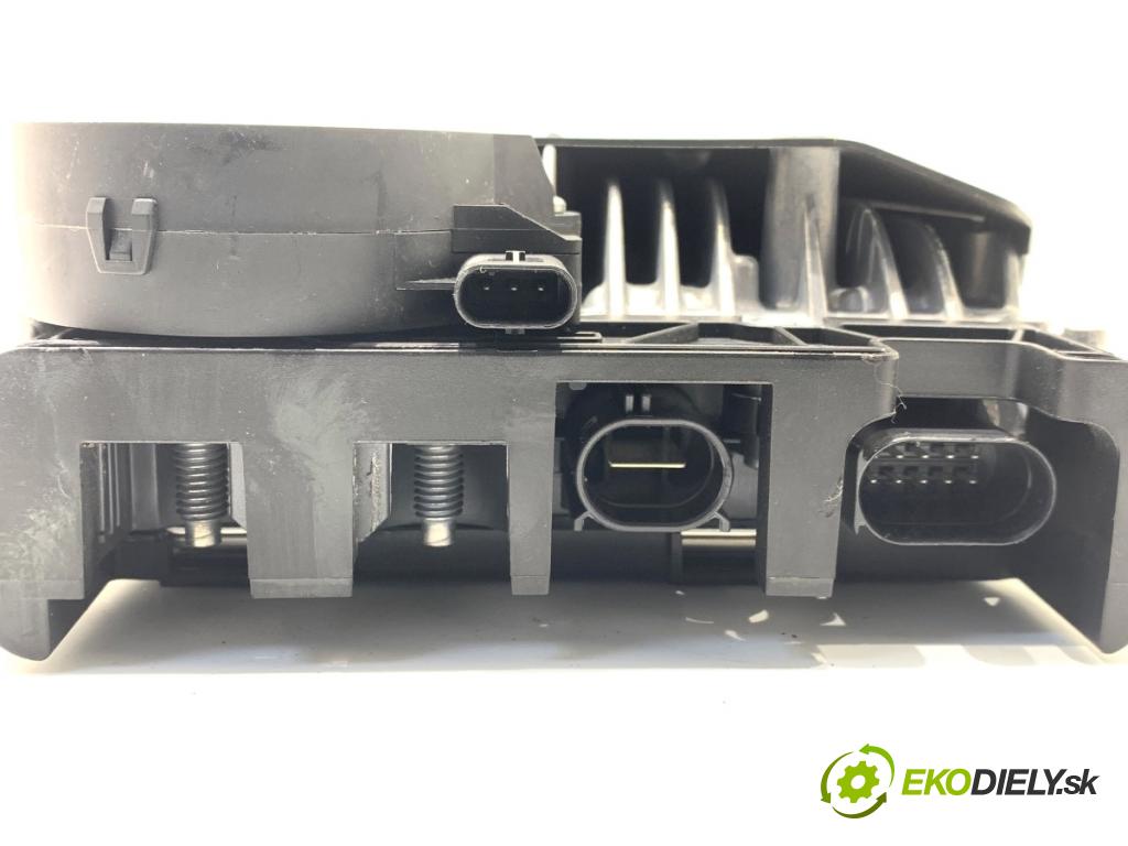 AUDI Q8 SUV 2018 210 kW 50 TDI Mild Hybrid quattro 2967 měnič NAPĚTÍ: 4M0959663C