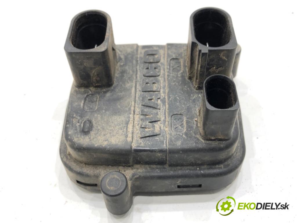 AUDI Q8 SUV 2018 210 kW 50 TDI Mild Hybrid quattro 2967 modul nápravy 4M0907778