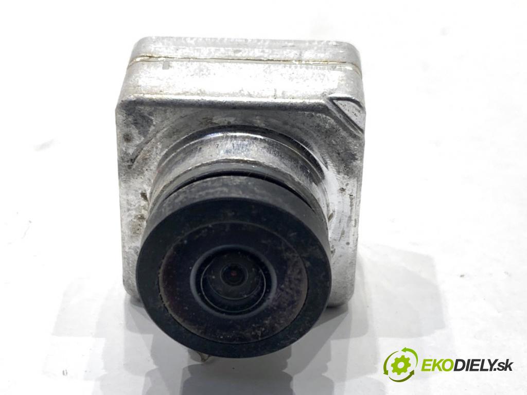 AUDI Q8 SUV 2018 210 kW 50 TDI Mild Hybrid quattro 2967 KAMERA ZPĚT: 4N0980546