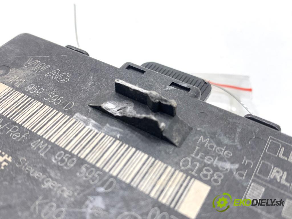 AUDI Q8 SUV 2018 210 kW 50 TDI Mild Hybrid quattro 2967 modul dveře 4M1959595D