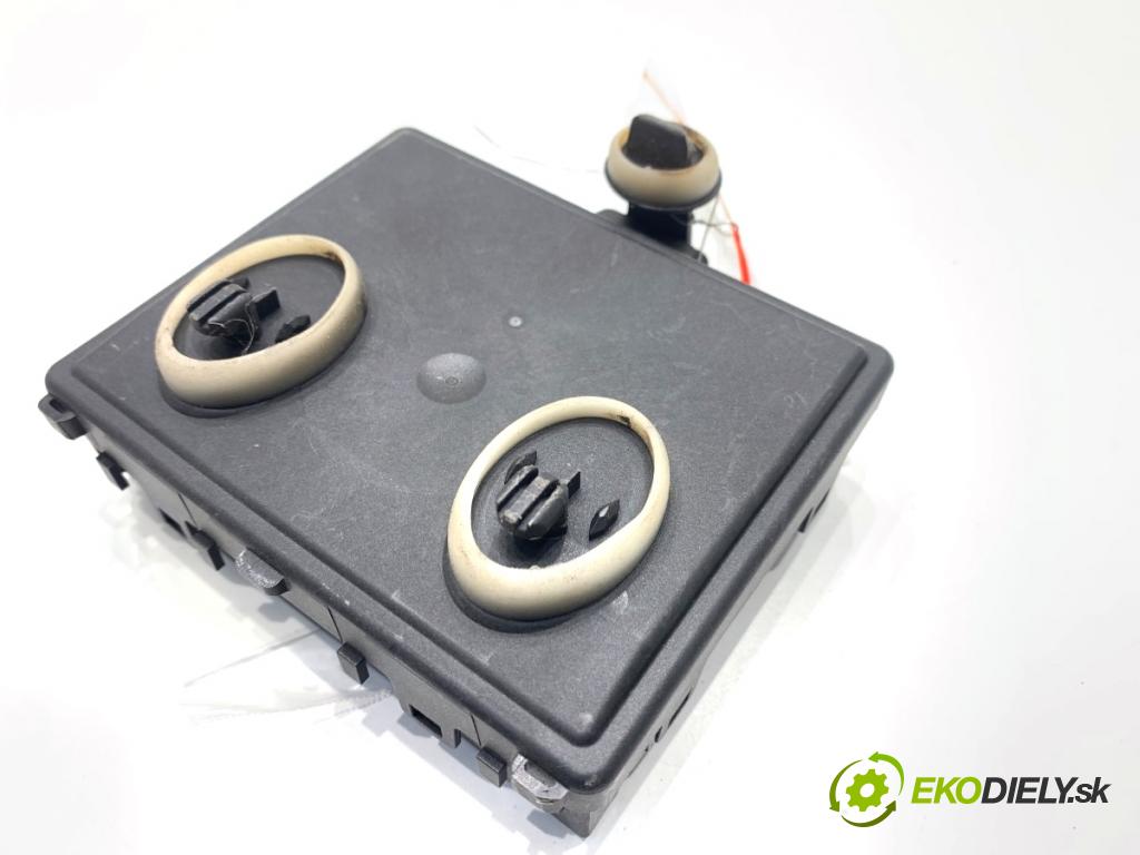 AUDI Q8 SUV 2018 210 kW 50 TDI Mild Hybrid quattro 2967 modul dveře 4M1959595D