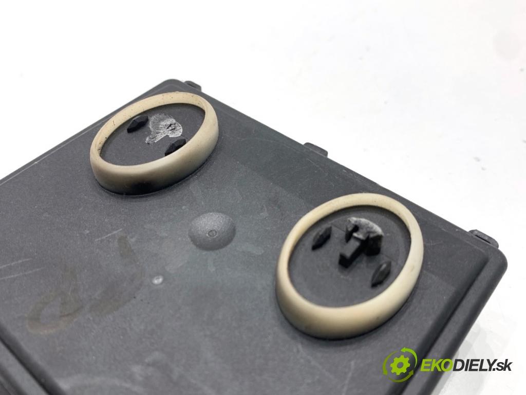 AUDI Q8 SUV 2018 210 kW 50 TDI Mild Hybrid quattro 2967 modul dveře 4M1959592D