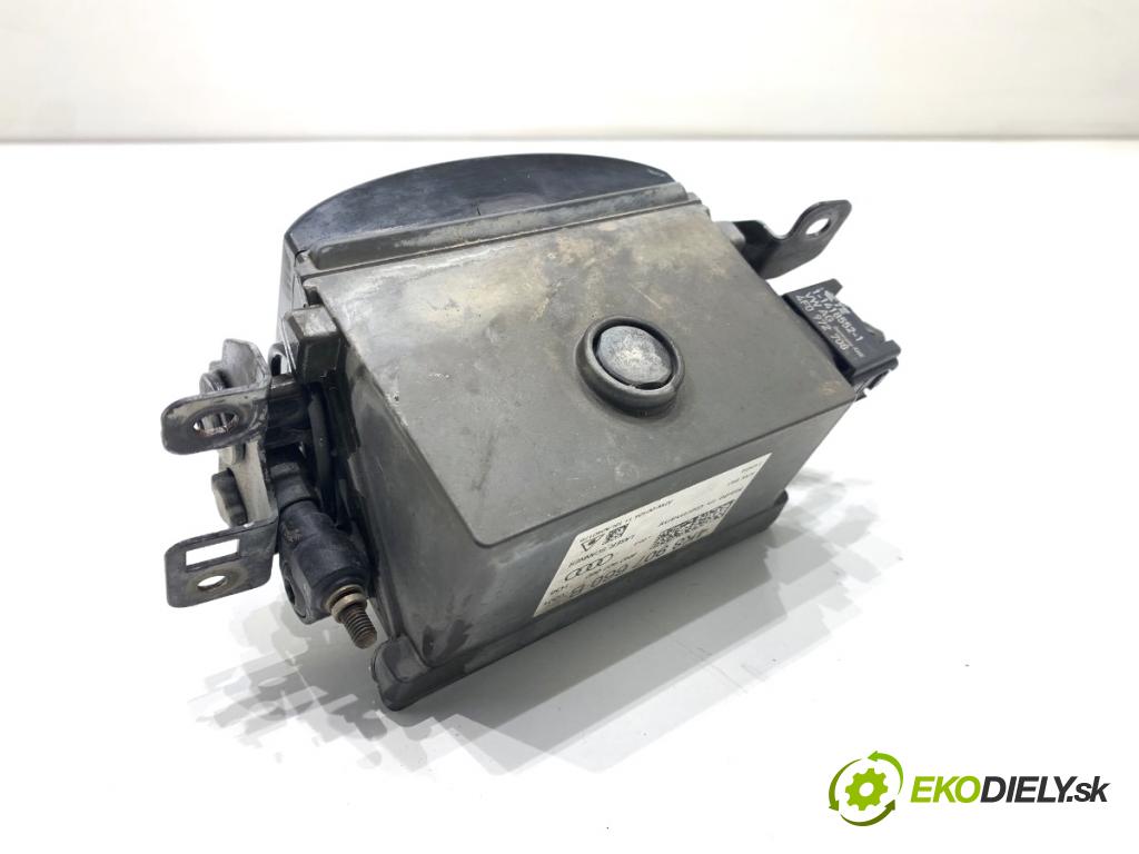 AUDI Q8 SUV 2018 210 kW 50 TDI Mild Hybrid quattro 2967 RADAR: DISTRONIC LASER ACC 4K8907660B