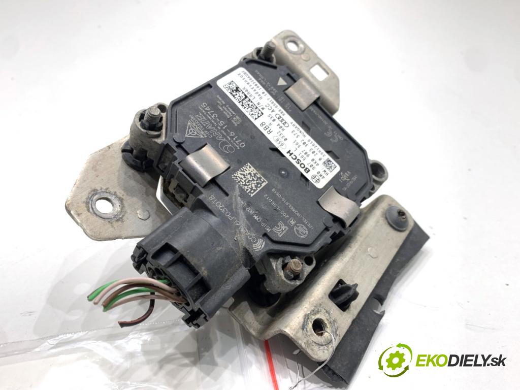 AUDI Q8 SUV 2018 210 kW 50 TDI Mild Hybrid quattro 2967 RADAR: DISTRONIC 4M0907561L